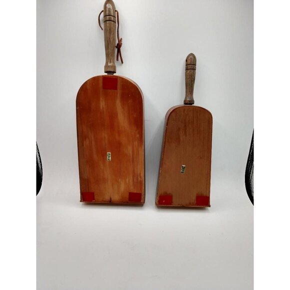 Set Of2 Vintage Wooden Grain Scoops W/Handles RusticFarmhouseDecor Made in Japan - Picture 2 of 7
